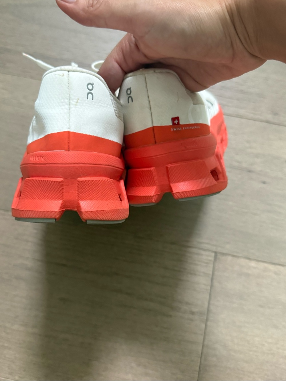On Cloudmonster Women’s 8.5 White Orange Running Shoes - Picture 7 of 10